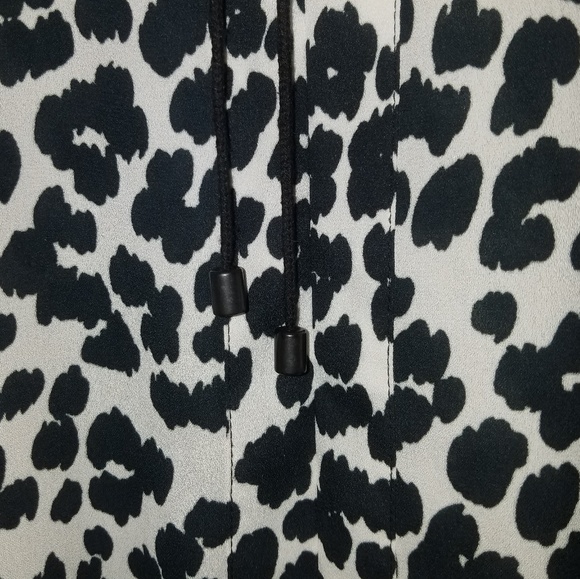 LOFT Leopard Top - Picture 3 of 6